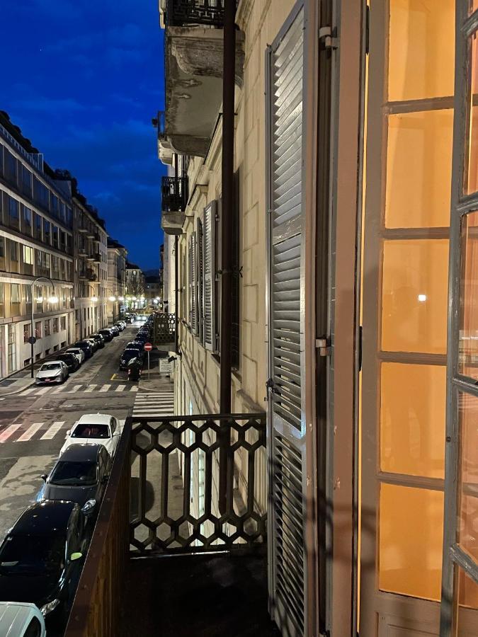 La Casa Di Ringhiera - Silenzioso Appartamento Di Charme Con Balcone Nel Quadrilatero Romano 都灵 外观 照片