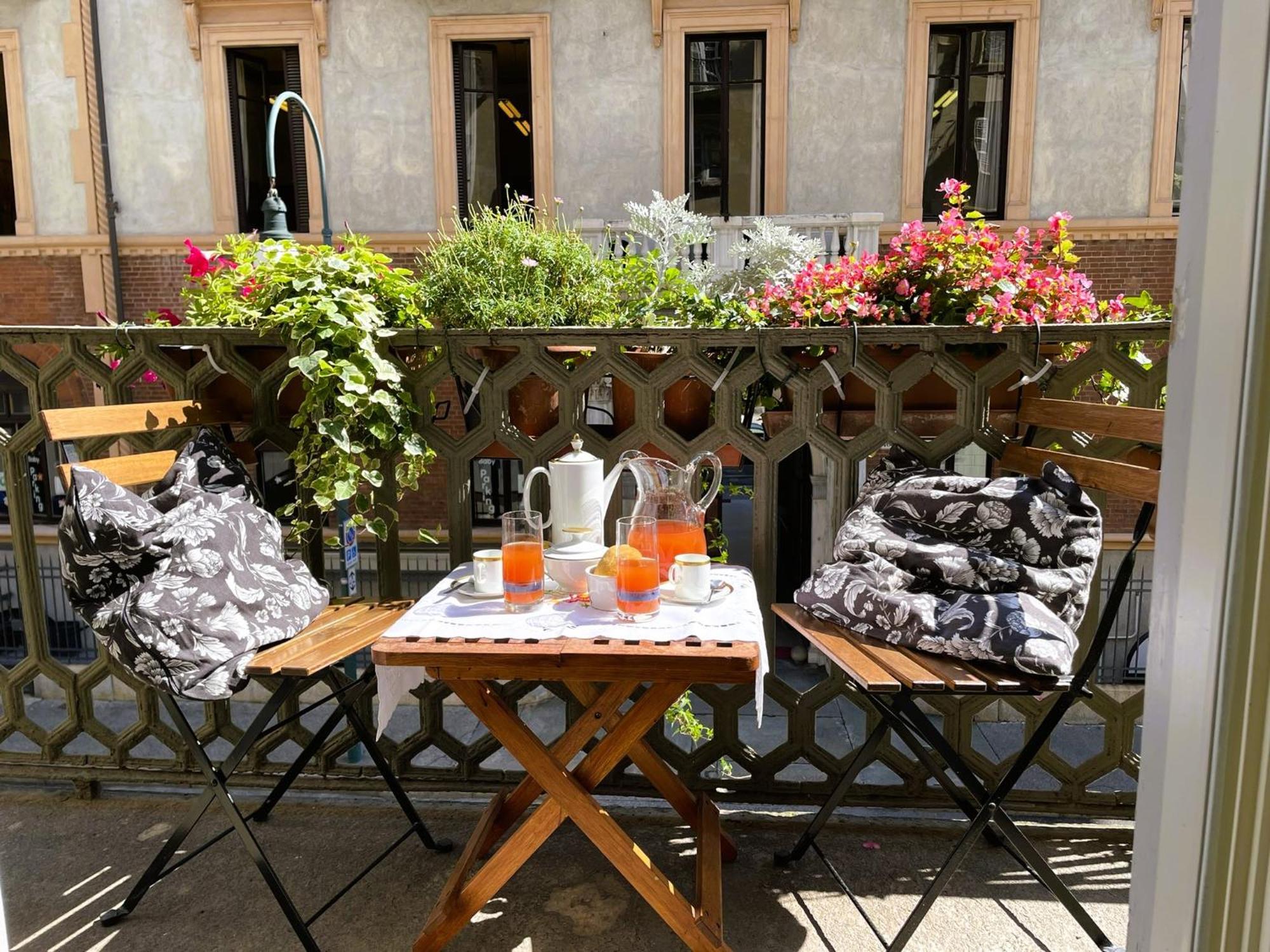 La Casa Di Ringhiera - Silenzioso Appartamento Di Charme Con Balcone Nel Quadrilatero Romano 都灵 外观 照片